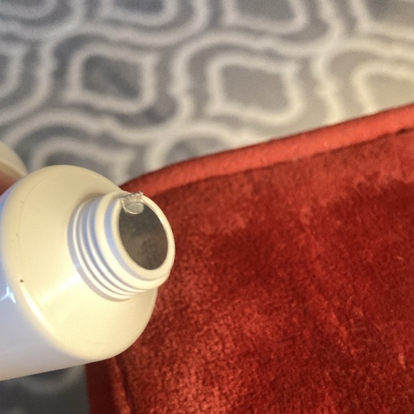 High End Skincare ( for body ) - Picture 3 of 3